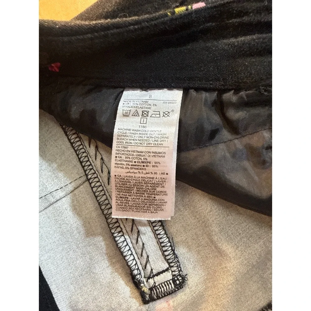 Old Navy Pixie Kids Mid-Rise Floral Rose Black Slim Tapered Pants Size 8